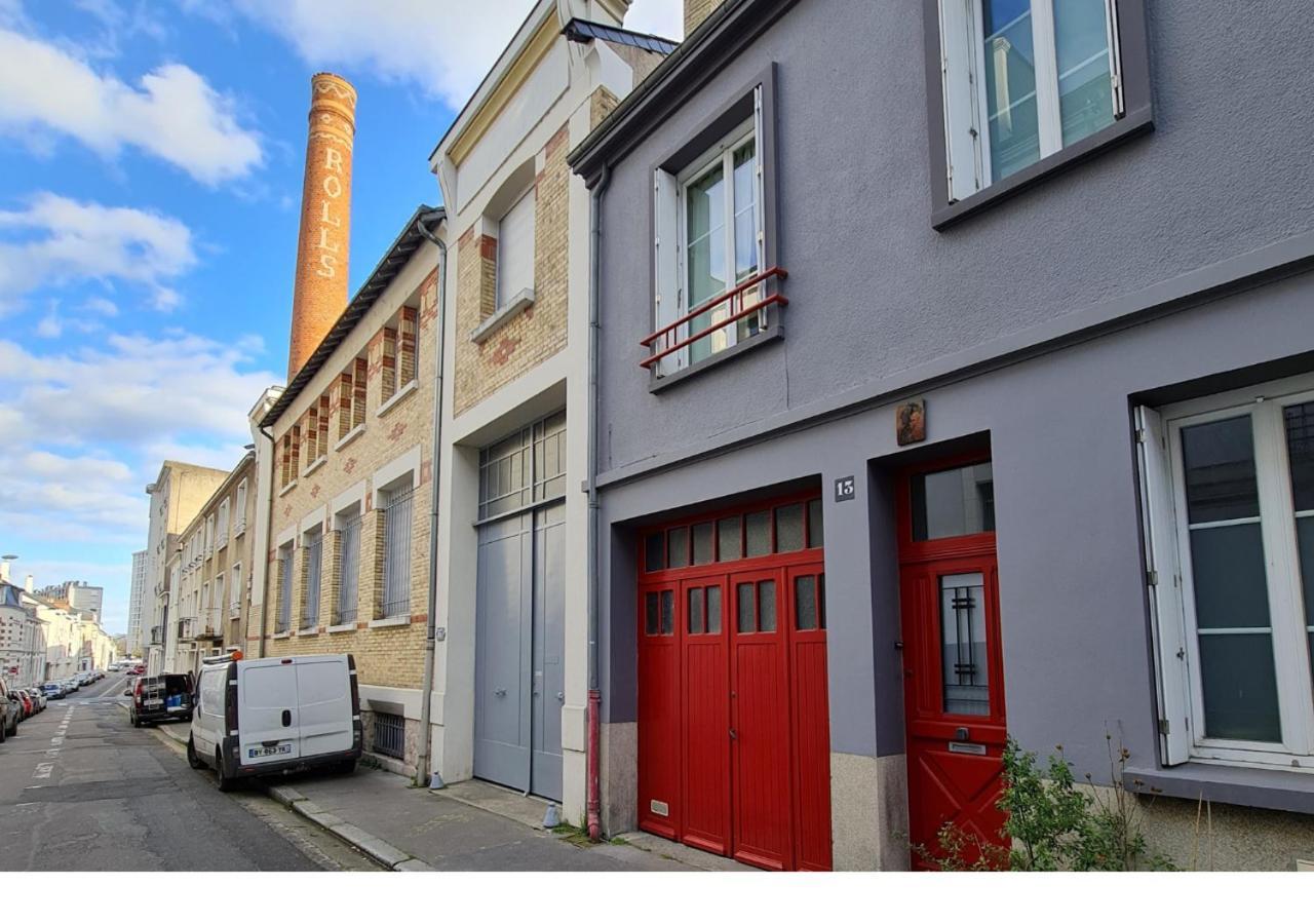 "Le Roll'S" - 1 Chambre - 5 Couchages - Calme - Terrasse - Parking Prive Tours Kültér fotó
